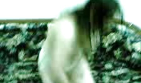 Busty泥棒が彼女の刑罰からガード youtube ポロリ