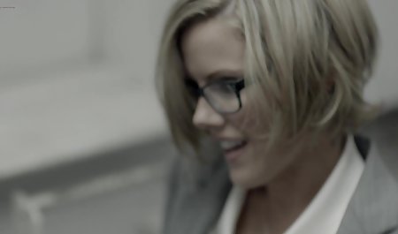 ロシアの秘書が大好きFisting長Blowjob ユーチューブ 無料 お宝