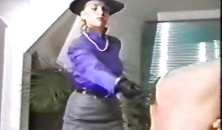 ドイツの民間肛門巨乳飲milf おっぱい 丸見え youtube