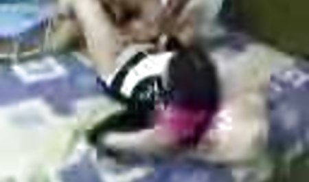 スイスのティーンKyra KRASS荒悩みどころ、飲み込む兼月 youtube おっぱい