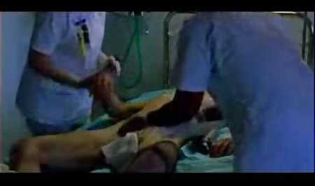 かピンク色のアジアの女性。 youtube 胸 揉み