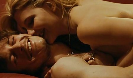 華やかなアジアフ彼女の着物を着て楽しい 女子 高生 フリー おっぱい