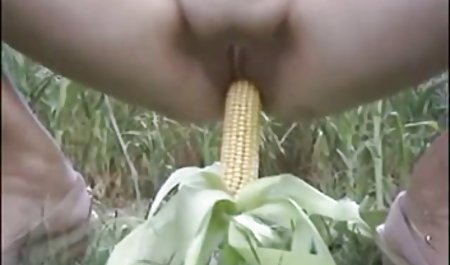 白い少女と青色の髪が素敵なお尻 youtube おっぱい 丸見え