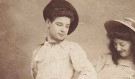 ジューヨルダン-肛門性とイタリアのヴァレンティーナ美Nappi おっぱい 丸見え youtube